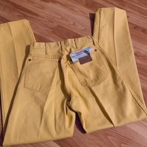 Deadstock NWT vintage wrangler yellow mom jeans